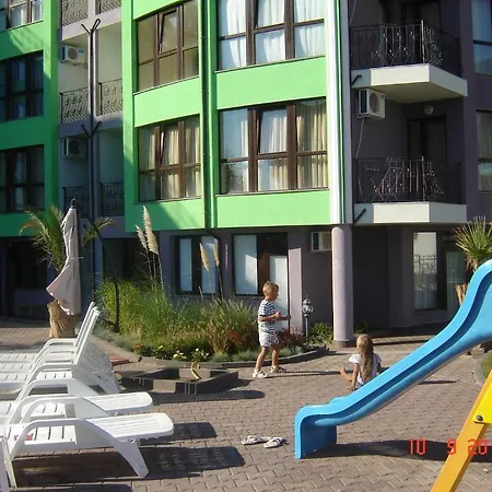 Aparthotel Laguna Ravda