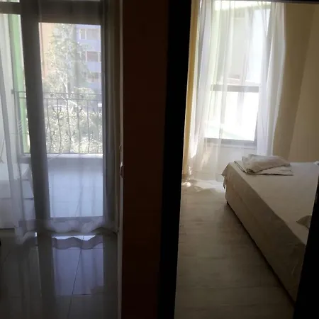 Laguna Beach Hotel apartamentowy